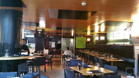 Mezzo & Mezzo Restaurant